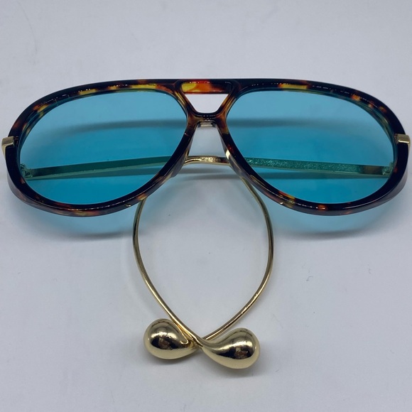 Stylish Blue and Gold Tortoise Shell Sunglasses